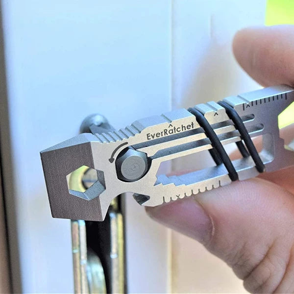 6-In-1 Multi-Tool Keychain